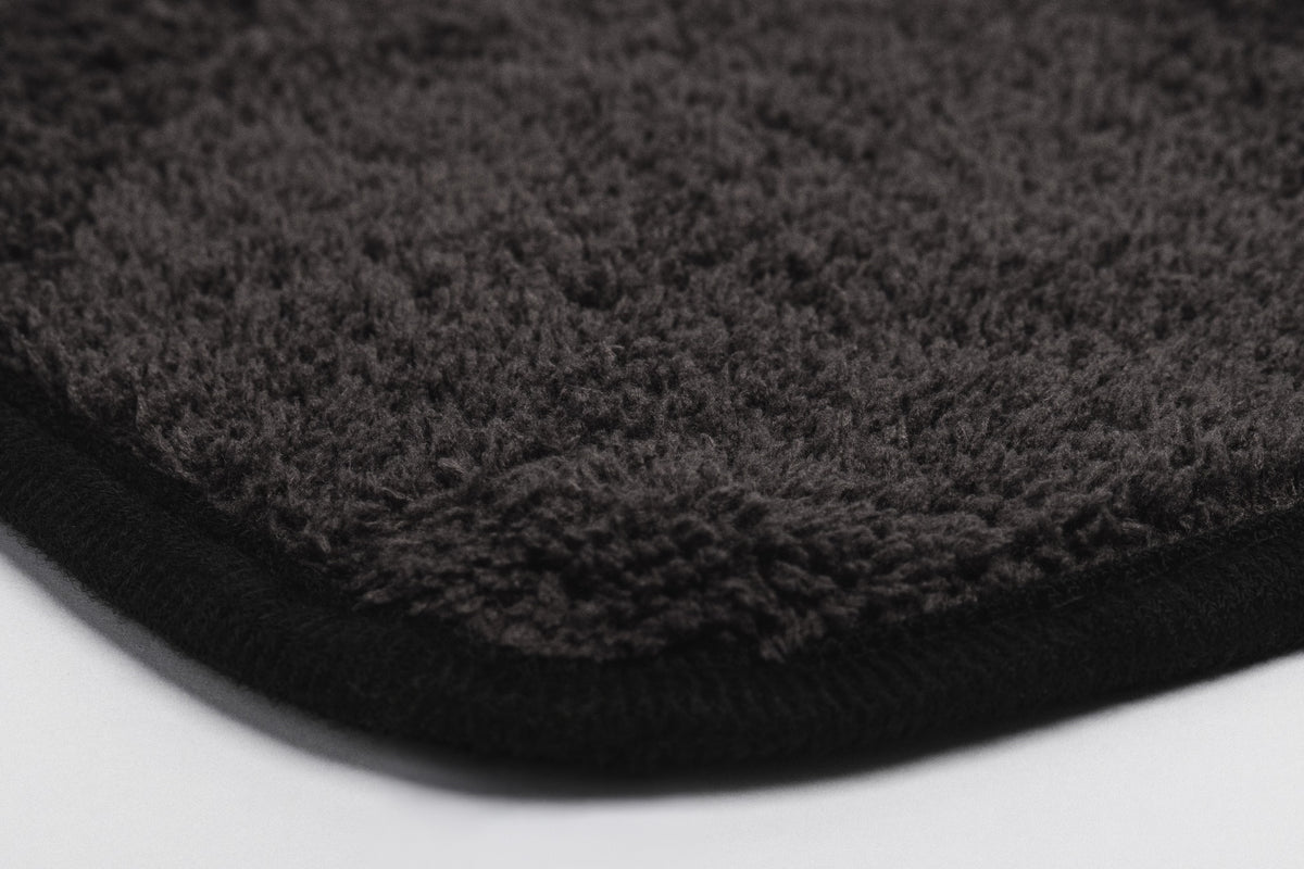 RifleCX polishing towel in use